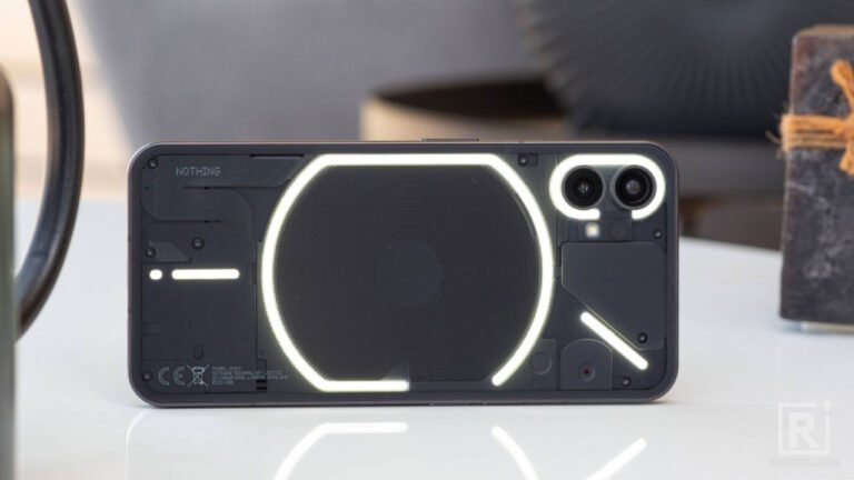 Kapan Nothing Phone (1) Rilis di Indonesia? Wajib Baca Informasi Ini! Kapan Nothing Phone (1) Rilis di Indonesia? Wajib Baca Informasi Ini!